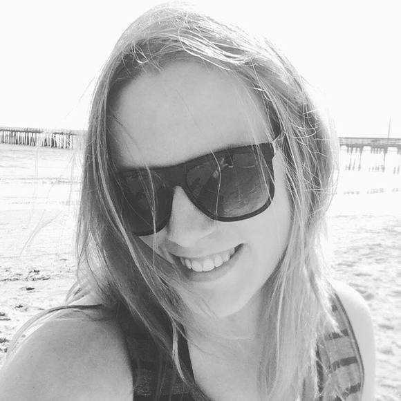 Meet your Posher, Jackie - Picture 1 of 1